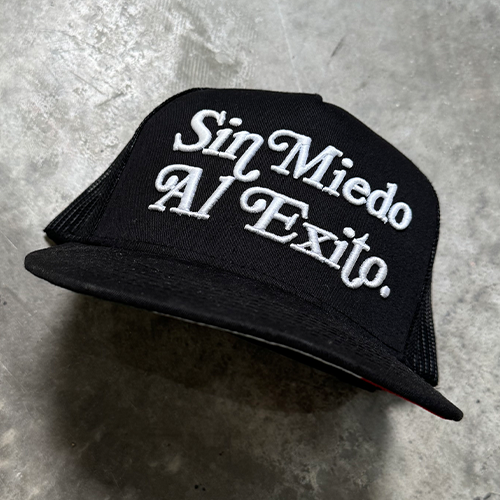 FILOSO SIN MIEDO TRUCKER HAT